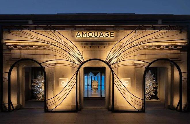 香氛品牌还与Miu Miu、JACQUEMUS达成独家合作mg不朽情缘网站欧莱雅持续完善高端香水矩阵不仅投资多个奢华(图4)